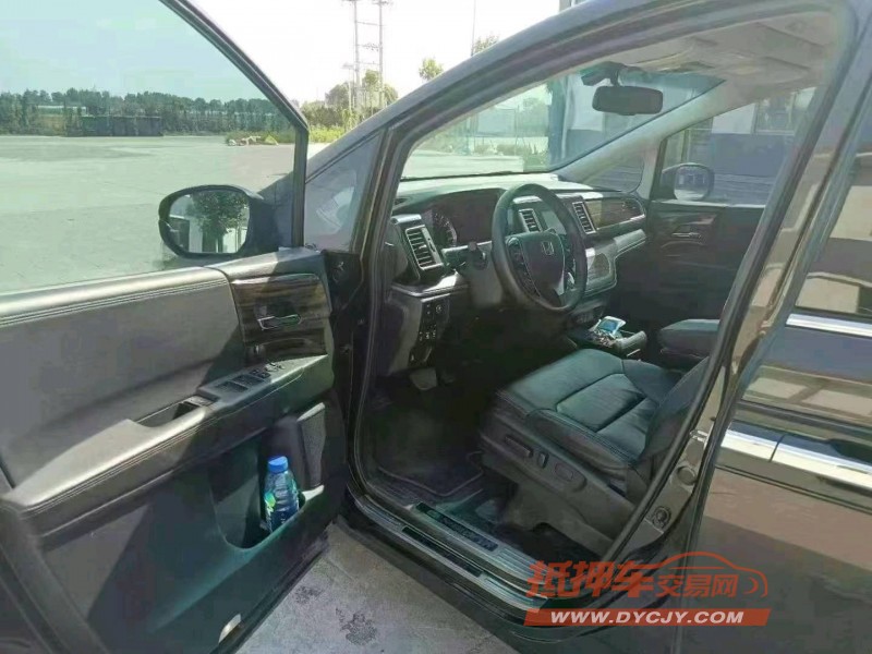 潍坊18年本田艾力绅9