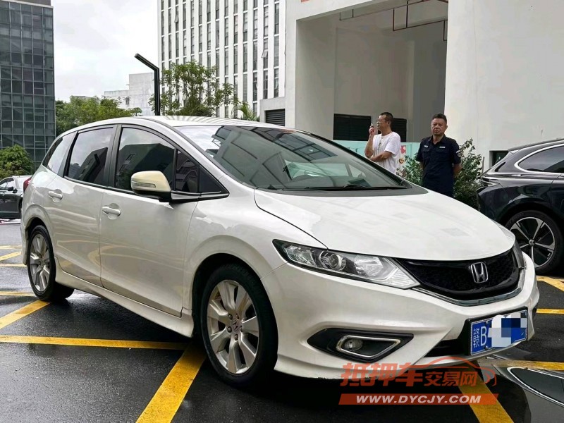 深圳16年本田杰德5
