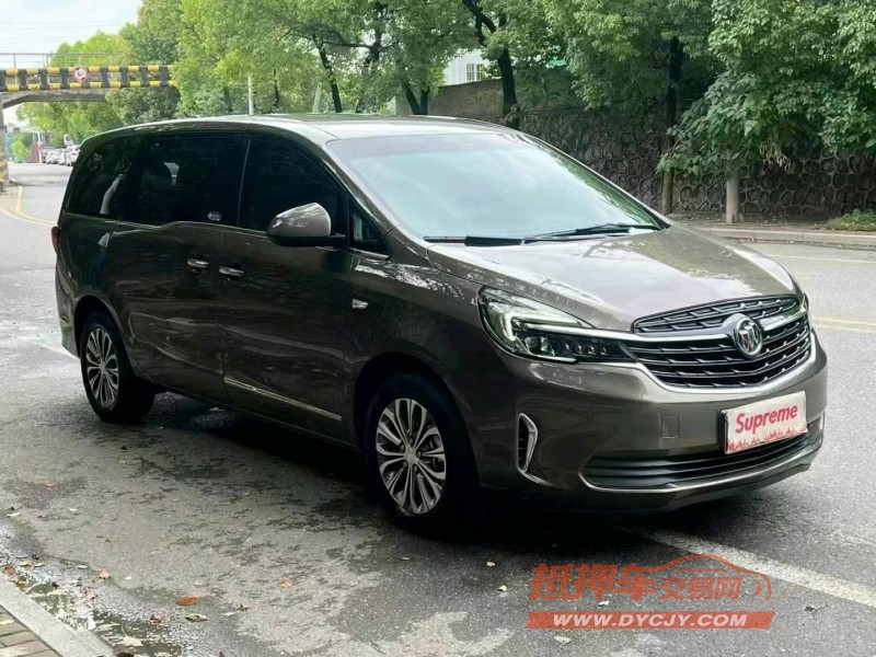 烟台21年别克GL82