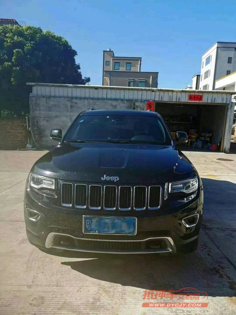 佛山17年Jeep大切诺基1