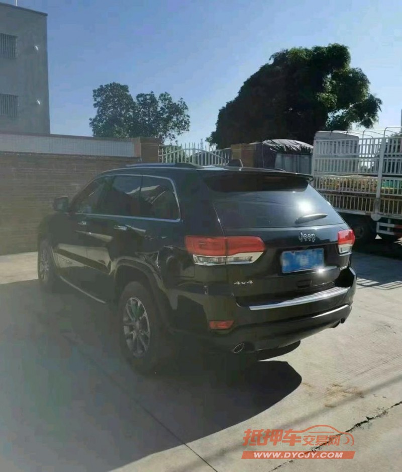 佛山17年Jeep大切诺基5