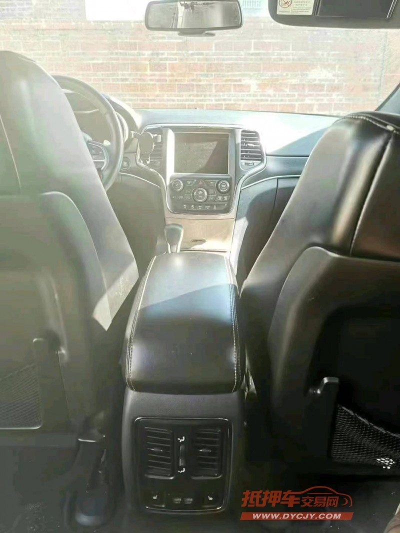佛山17年Jeep大切诺基6