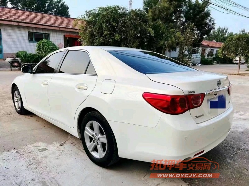 潍坊13年丰田锐志4