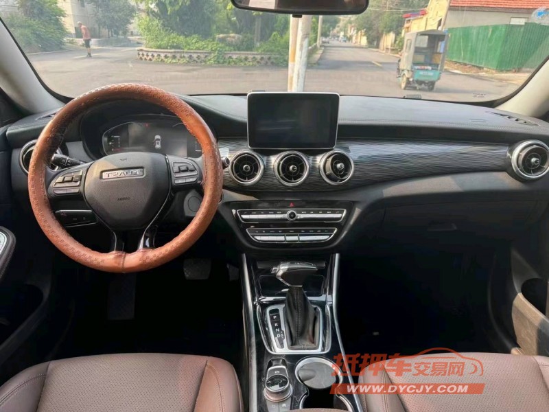 烟台19年君马汽车MEET33