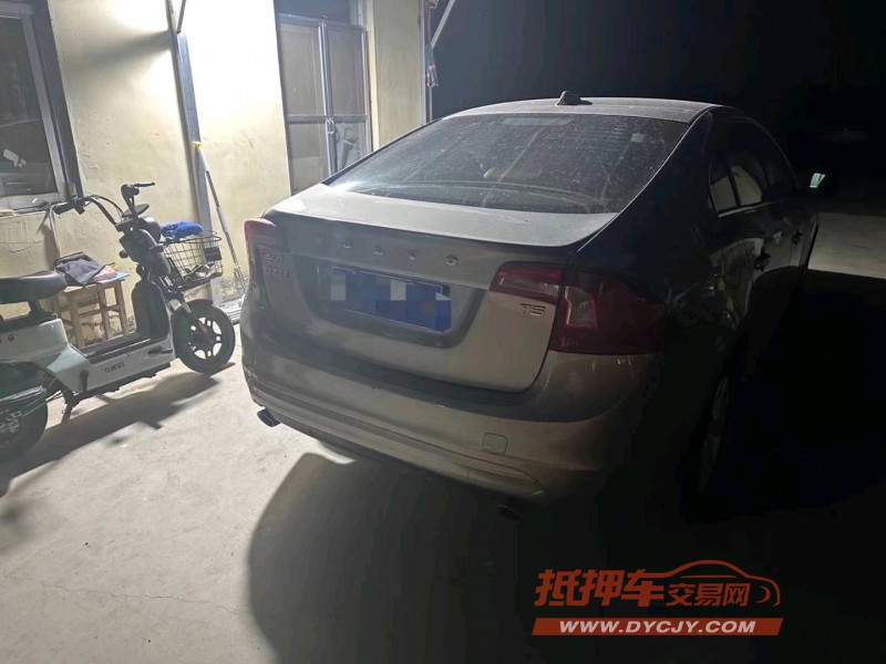 济宁16年沃尔沃S60L4