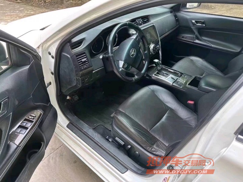 潍坊16年丰田锐志5