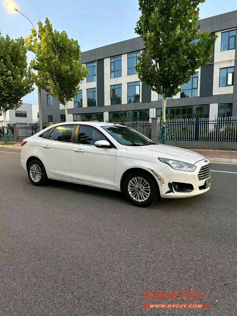 宿迁15年福特福睿斯3