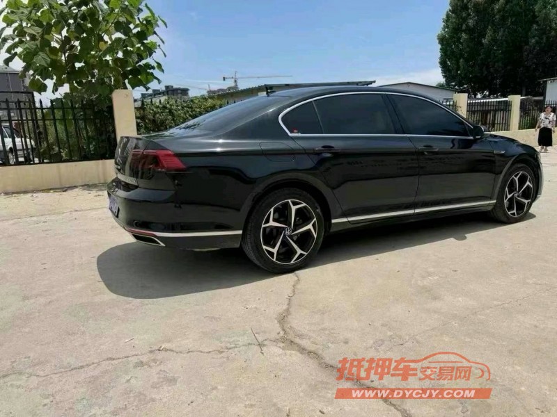潍坊22年大众迈腾3
