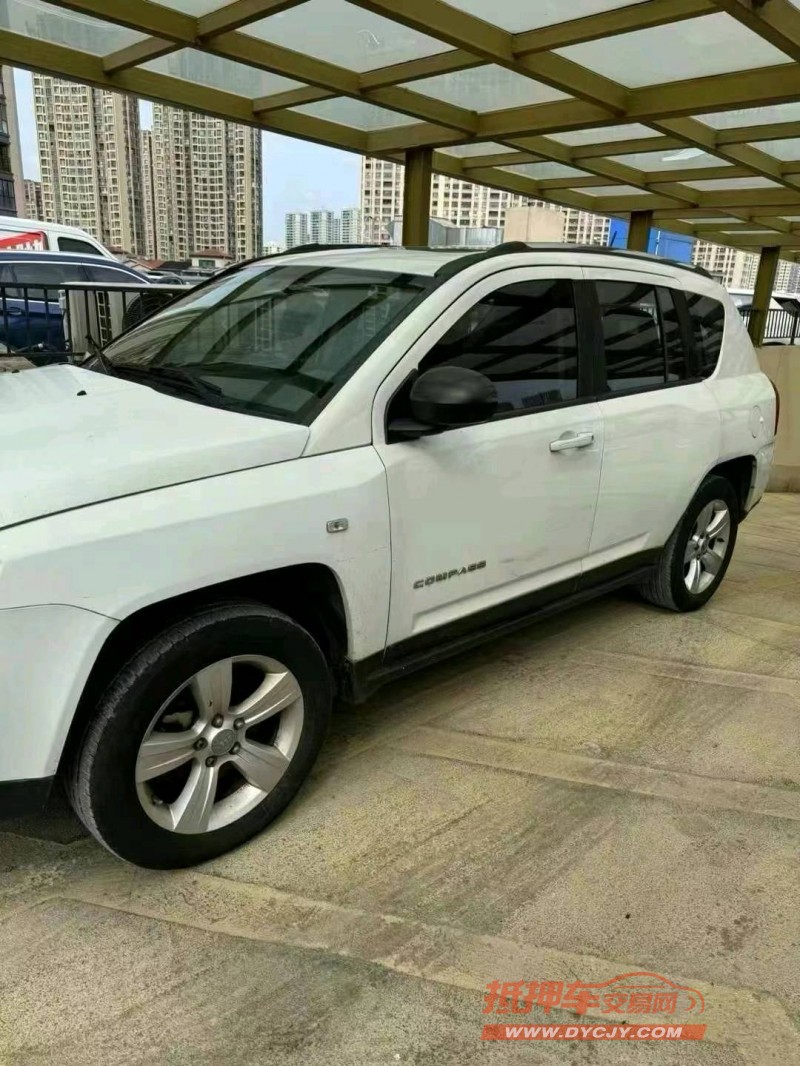 南通15年Jeep指南者3