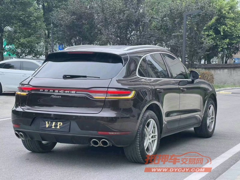 重庆19年保时捷Macan4
