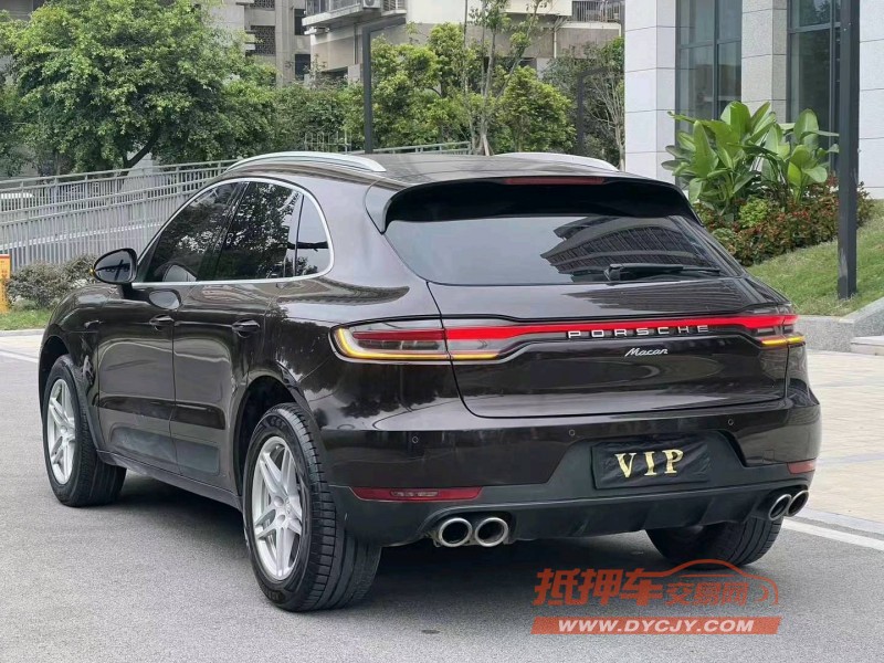 重庆19年保时捷Macan8