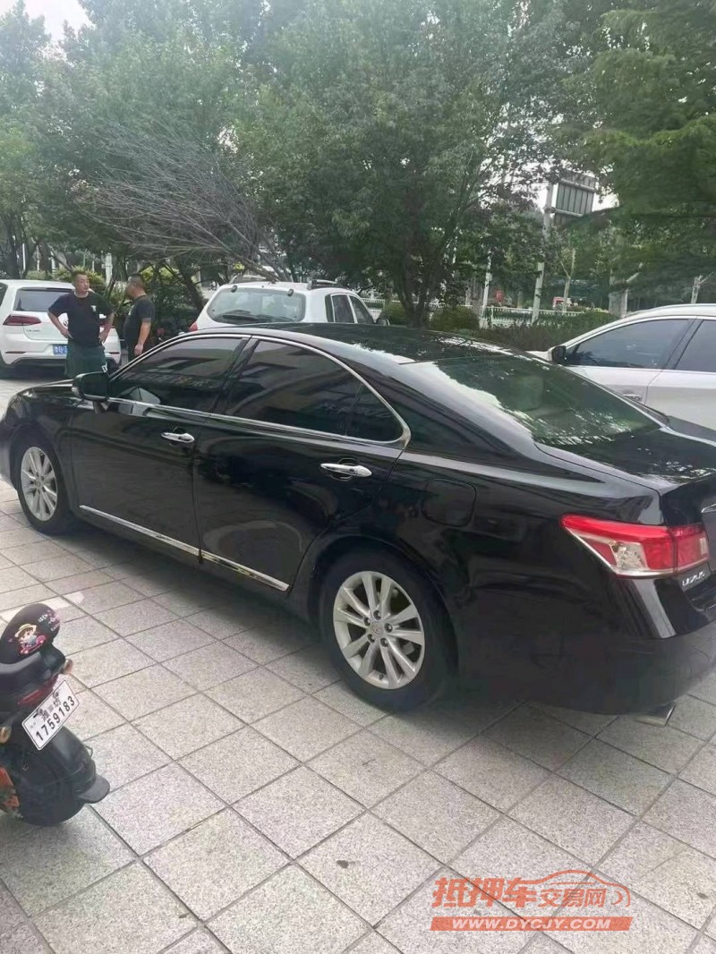潍坊12年雷克萨斯ES8