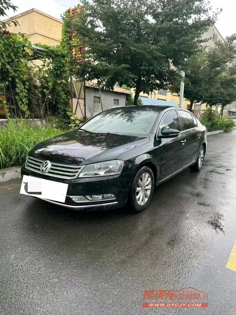 济南16年大众迈腾2