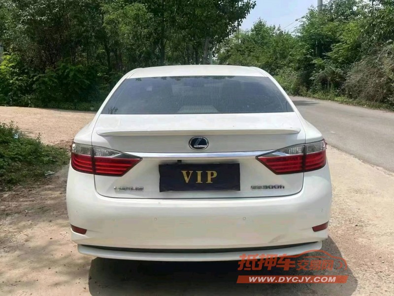 潍坊13年雷克萨斯ES9