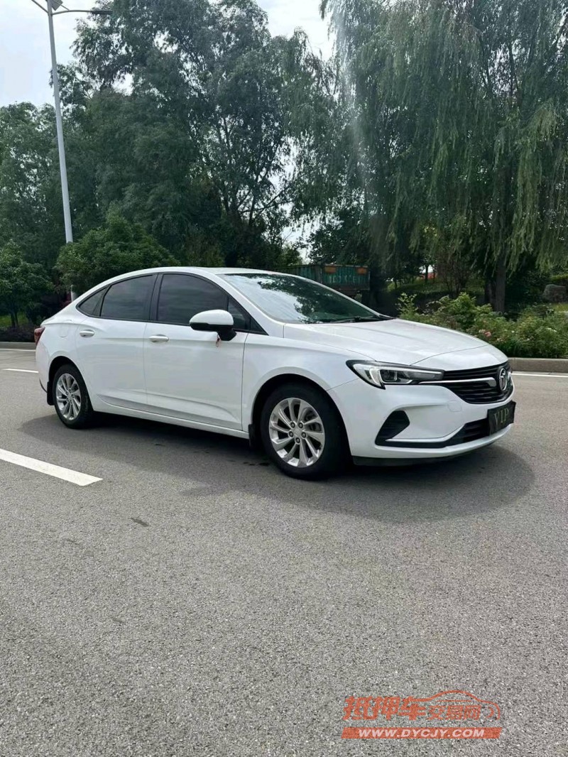 枣庄20年别克威朗2