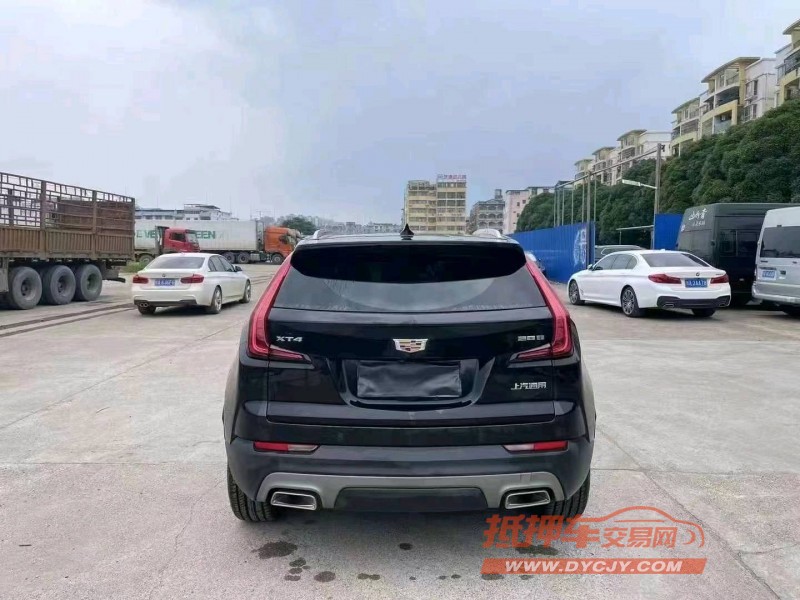 南寧22年凱迪拉克XT44