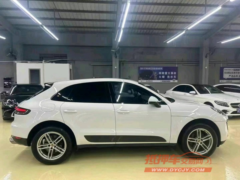 东莞15年保时捷Macan5