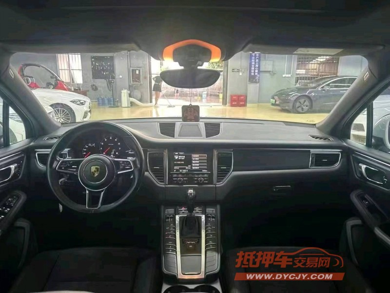 东莞15年保时捷Macan9