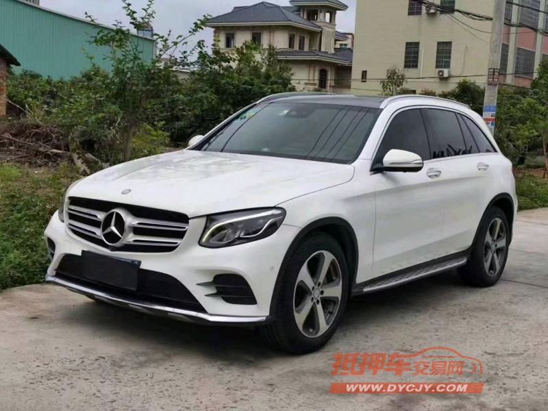 广州17年奔驰GLC3
