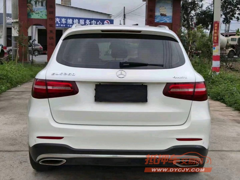 广州17年奔驰GLC9