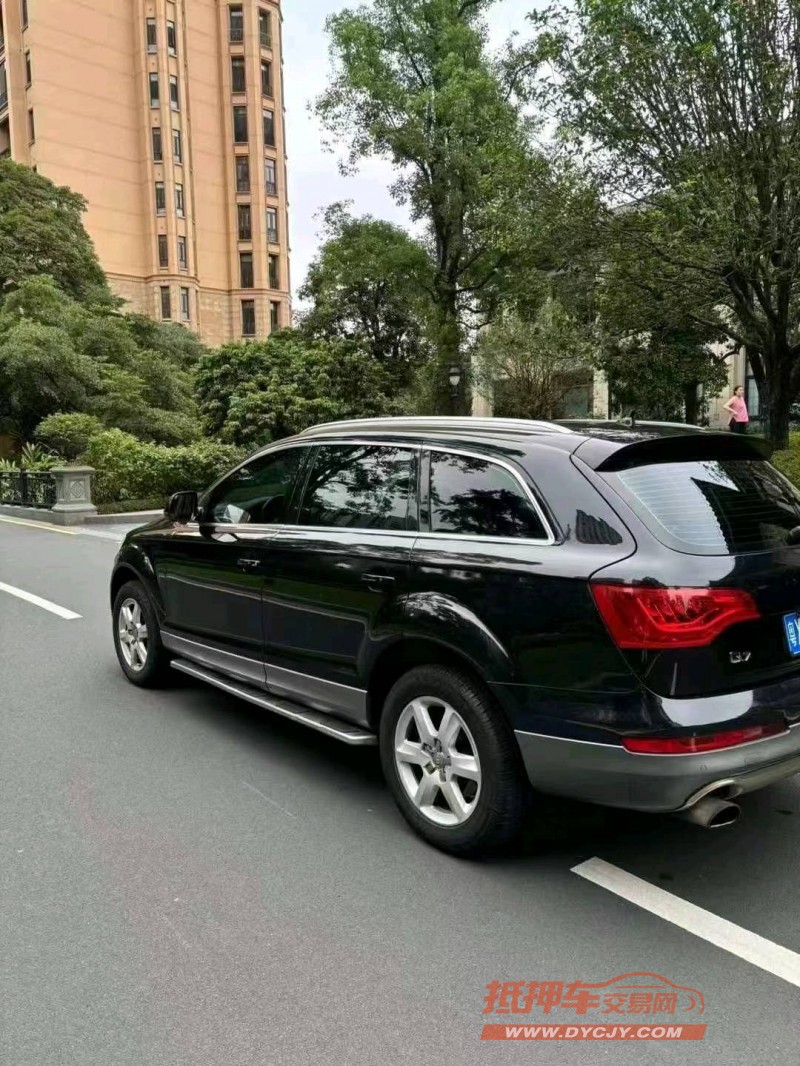 广州13年奥迪Q76