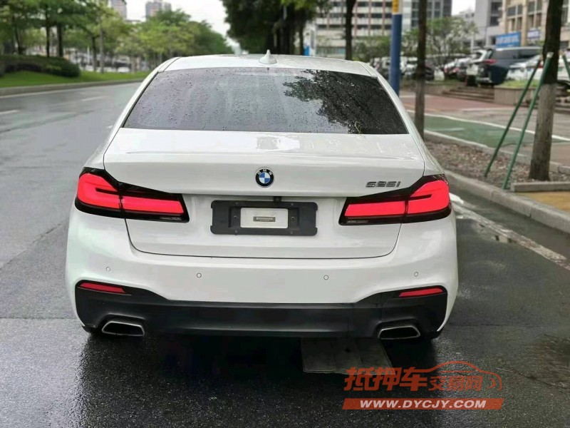 广州18年宝马5系9