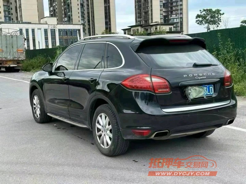 南寧13年保時捷卡宴8