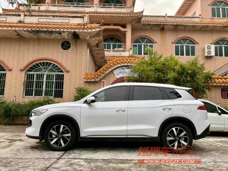 佛山23年比亚迪宋8