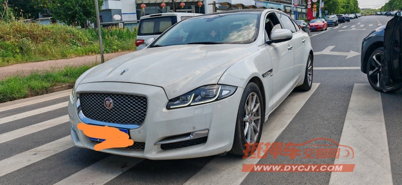 黃石17年捷豹XJL1