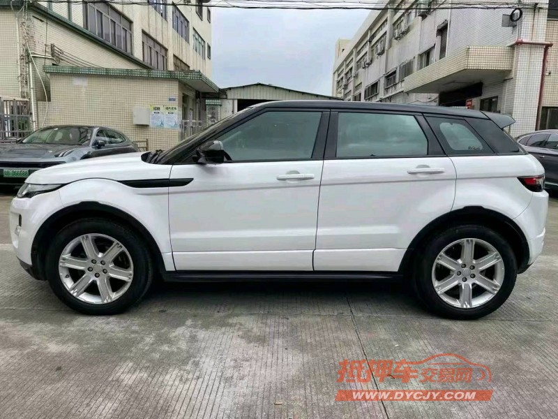 中山15年路虎极光2