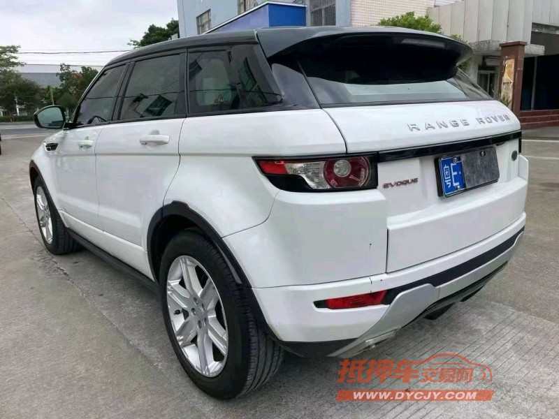 中山15年路虎极光4