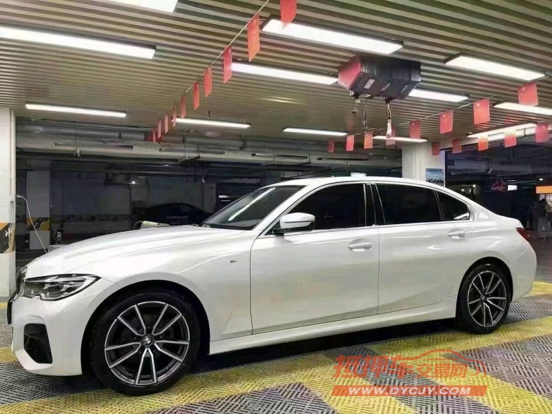 成都22年宝马3系3