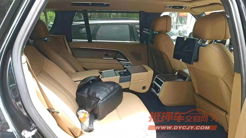 深圳24年路虎揽胜行政2