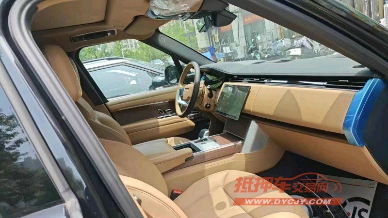 深圳24年路虎揽胜行政3