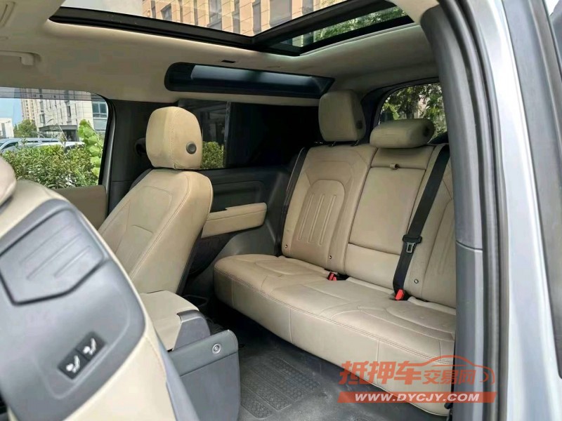 徐州21年路虎卫士8