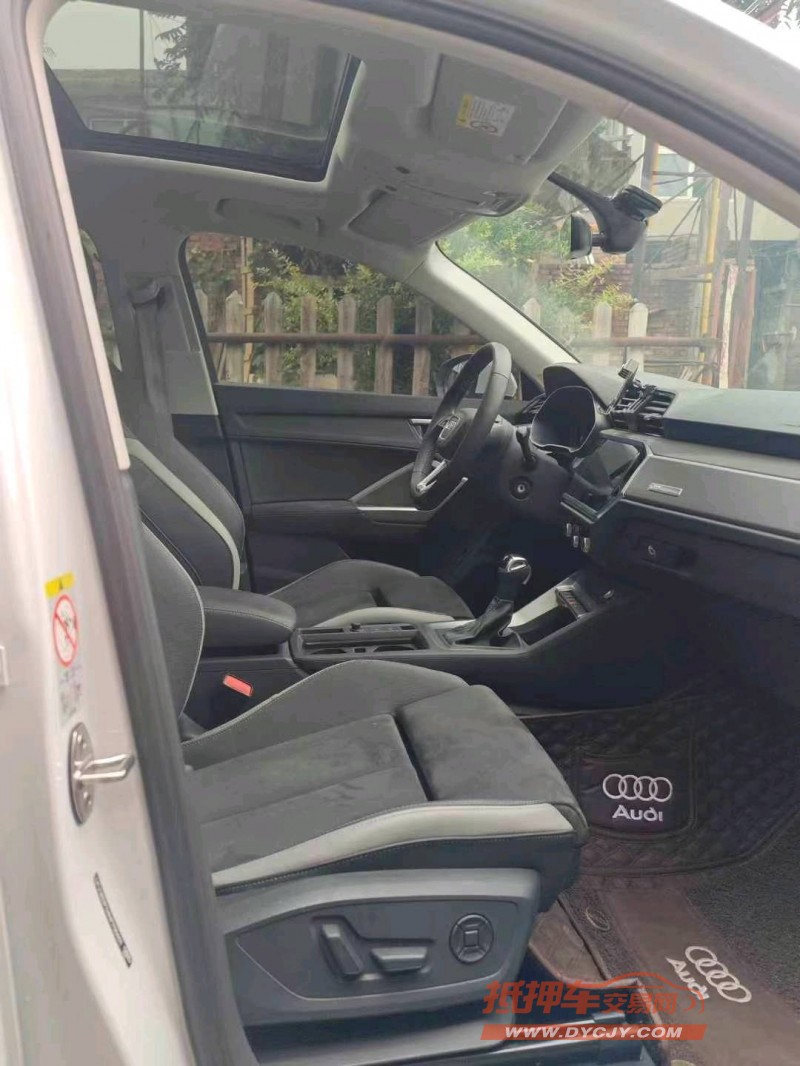 保定23年奥迪Q38