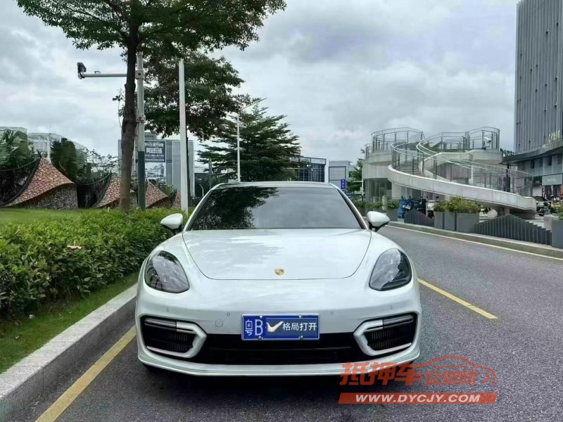 深圳22年保时捷帕拉梅拉1