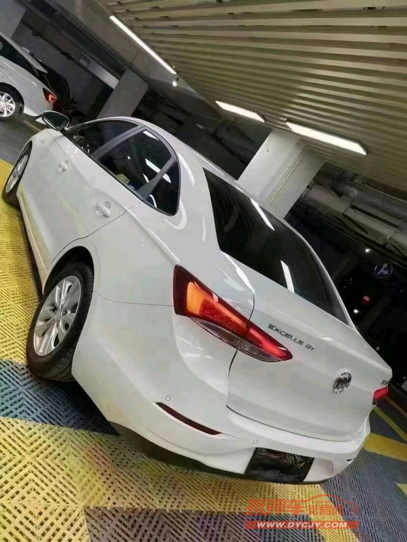 成都22年别克英朗4