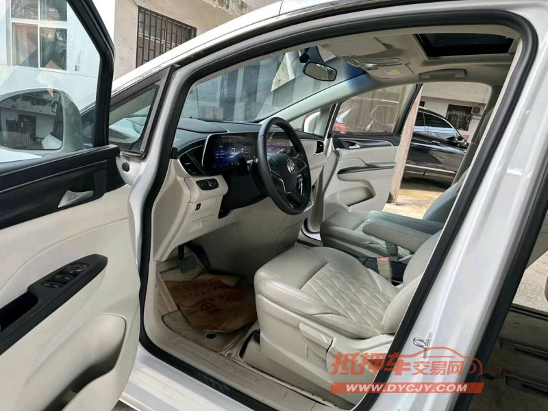 徐州23年别克GL84