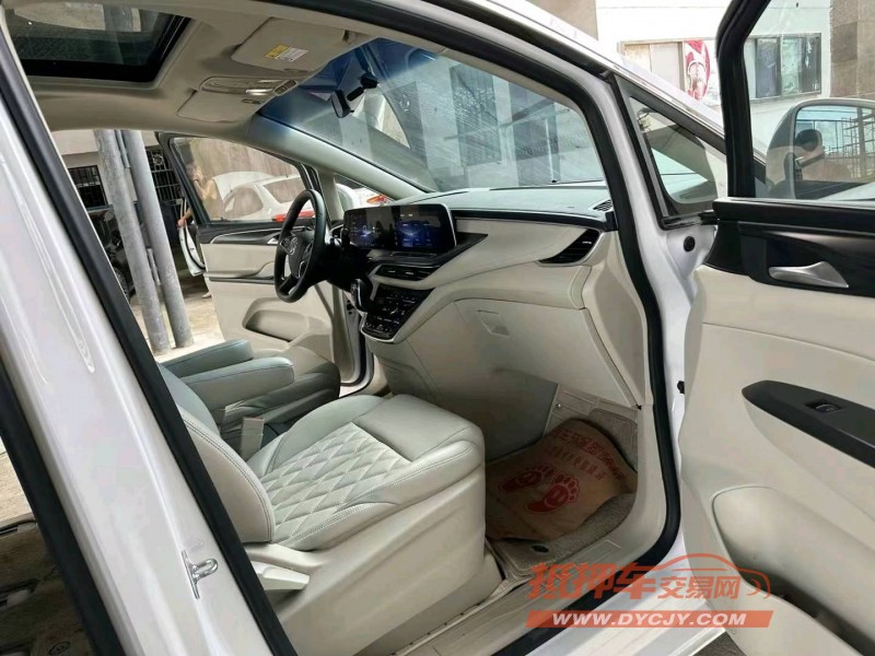 徐州23年别克GL86