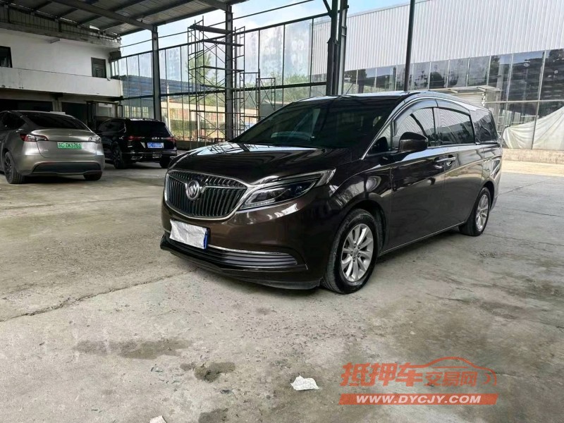 徐州17年别克GL82