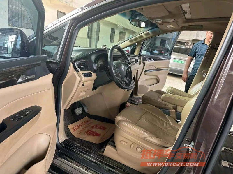 徐州17年别克GL84