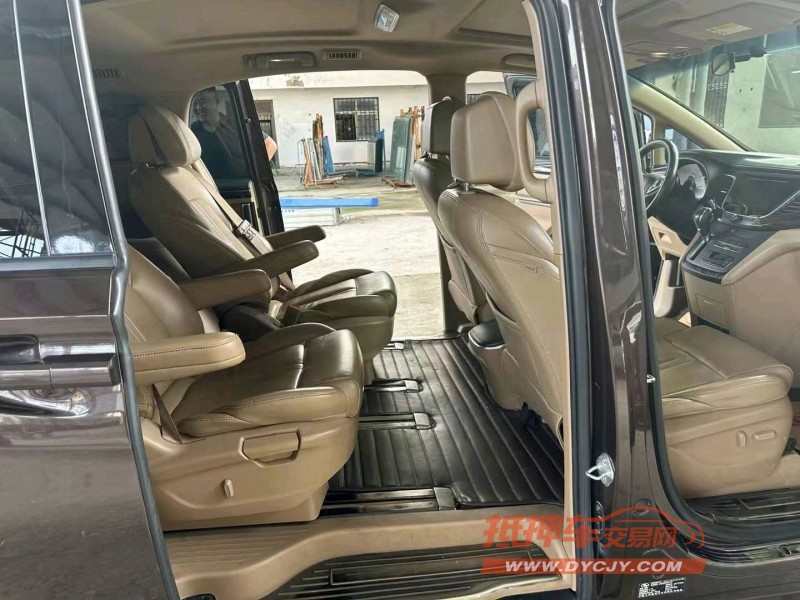 徐州17年别克GL87