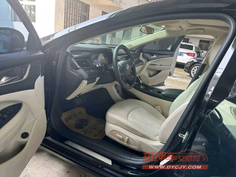 徐州20年别克君越4