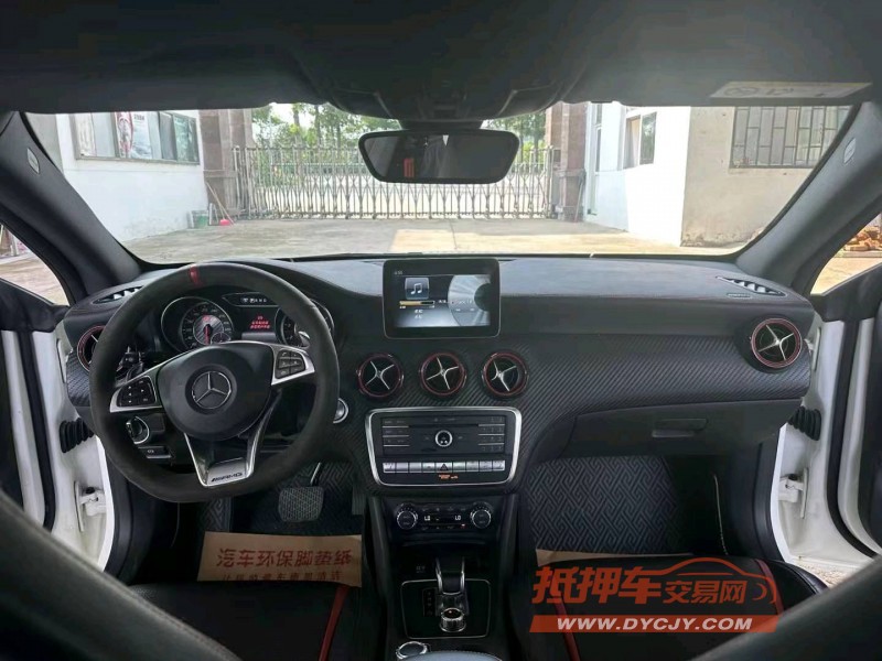 徐州19年奔驰CLA5