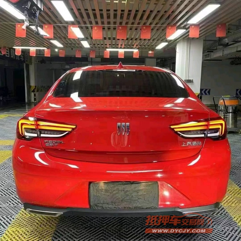 成都23年别克君威5