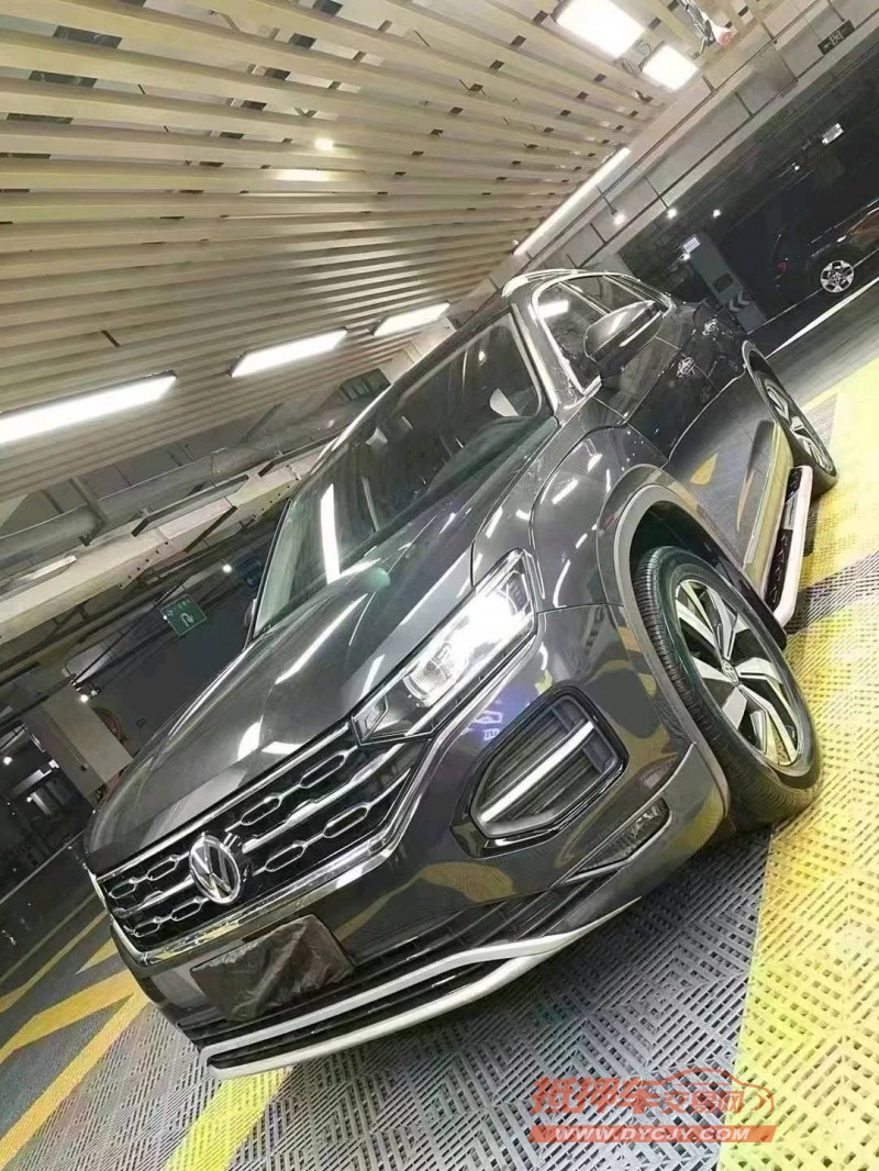 成都20年大众探岳2