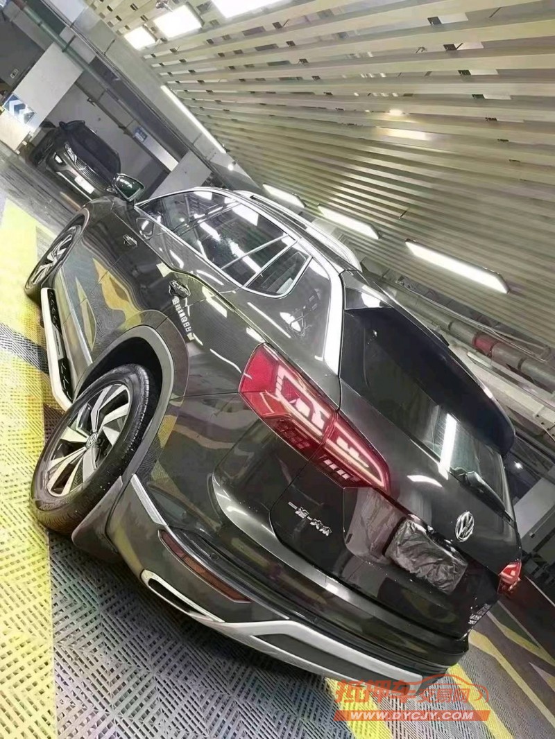 成都20年大众探岳4