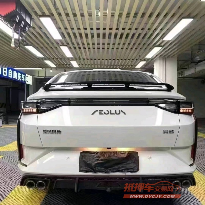 成都22年东风奕炫5