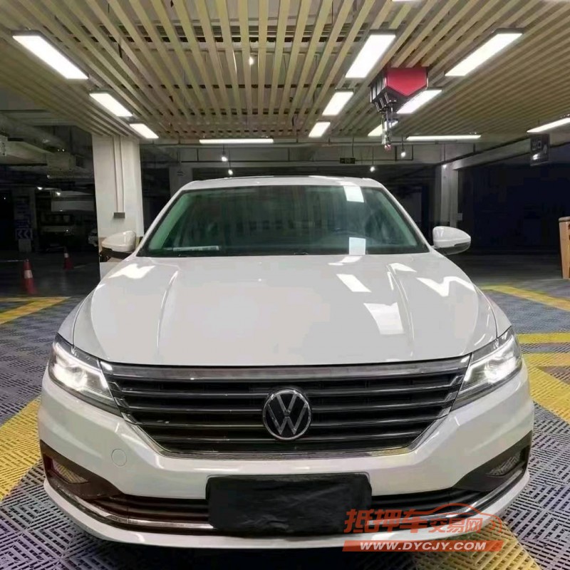 成都22年大众朗逸1